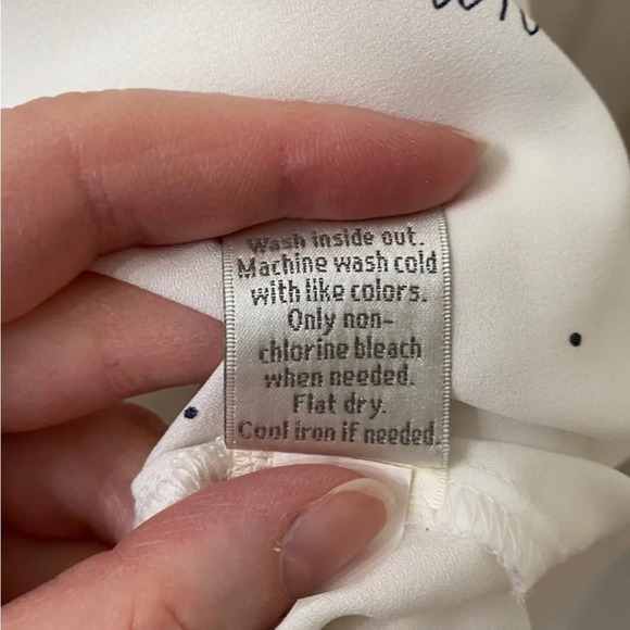 LC Lauren Conrad Disney White Sleeveless XS Blouse Bow & Minnie Mickey - Picture 7 of 10